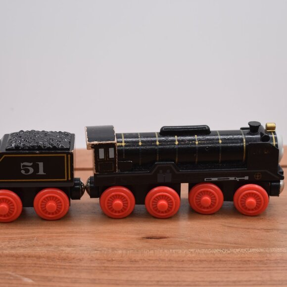 Hiro 51 and Tender Thomas & Friends Wooden Railway Train Engine Magnetic 2003 - Picture 2 of 10